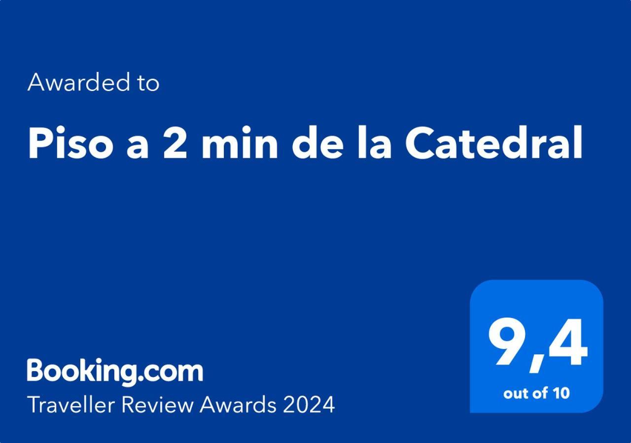 A 2 Min De La Catedral Apartman Oviedo Kültér fotó